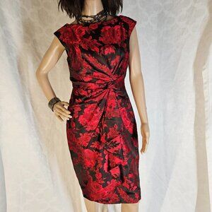 Maggy London - Elegant Red Floral Cocktail Dress with Draped Detailing